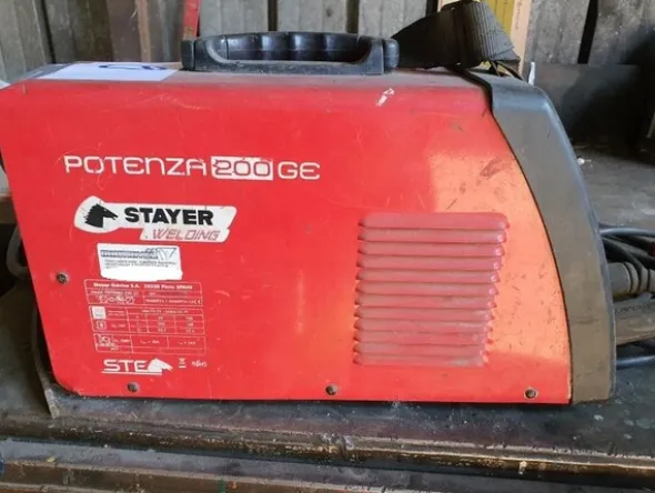 9#5445 Compattatore Maxima e saldatrice Stayer