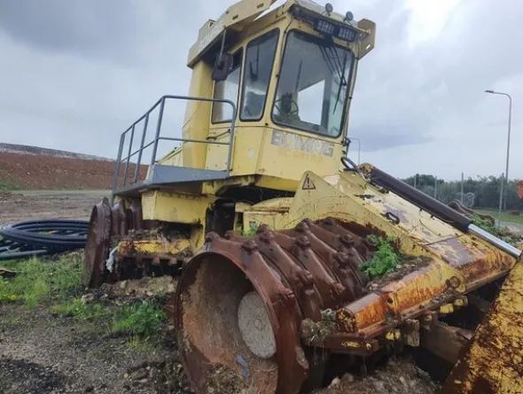 4#6864 Compattatore rifiuti Bomag