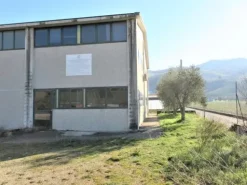 #15107 Complesso agricolo con pertinenze