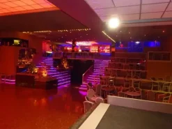 #7941 Complesso alberghiero con discoteca e terreni agricoli