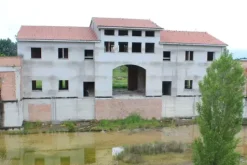 #20904 Complesso alberghiero in corso di costruzione