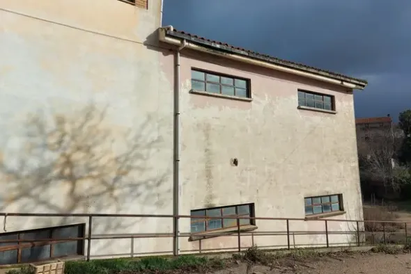 #19451 Complesso artigianale con cortile e pertinenze