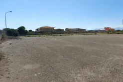 #21448 Complesso artigianale con cortile e pertinenze