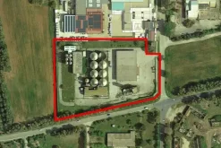 #19430 Complesso artigianale con cortile e pertinenze