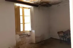 #21461 Complesso artigianale con cortile e pertinenze