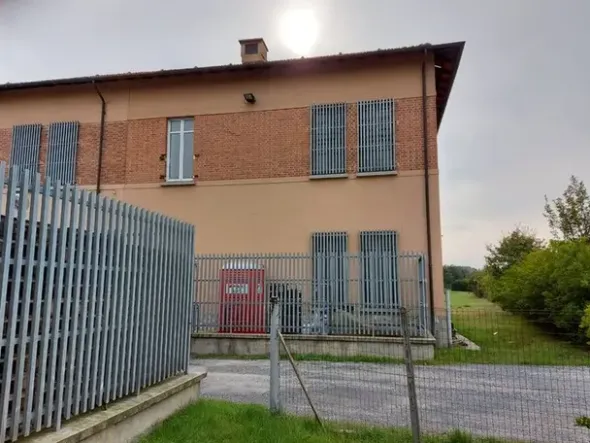 #22813 Complesso artigianale con depuratore e pertinenze