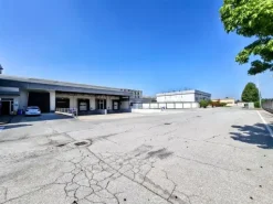 #2536471 Complesso aziendale destinato alla macellazione di suini