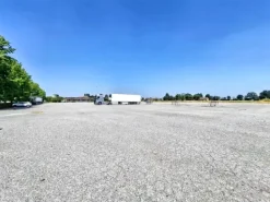 #2536471 Complesso aziendale destinato alla macellazione di suini