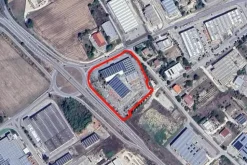 #2516001 Complesso commerciale con magazzini e terreni edificabili