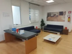 #18298 Complesso commerciale/logistico con area esterna