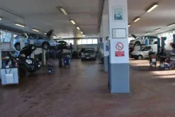 #9533 Complesso commerciale per carrozzeria e officina