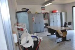 #9533 Complesso commerciale per carrozzeria e officina