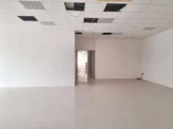 #23546 Complesso commerciale su più livelli
