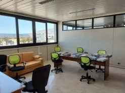 #10550 Complesso con uffici, magazzini, tettoie e piazzali