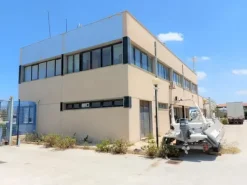 #10550 Complesso con uffici, magazzini, tettoie e piazzali