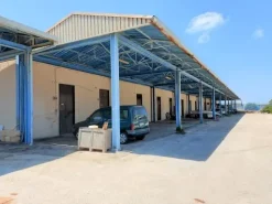 #10550 Complesso con uffici, magazzini, tettoie e piazzali