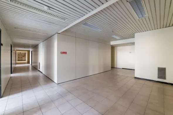 #15091 Complesso direzionale con area di pertinenza esclusiva