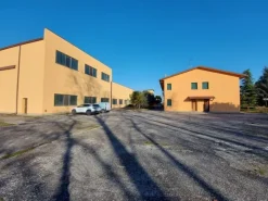 #15189 Complesso immobiliare con terreno