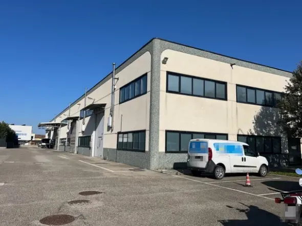#2517001 Complesso industriale a Castel Guelfo