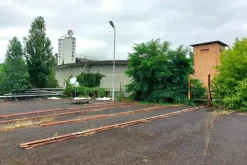 #23992 Complesso industriale con ampio piazzale