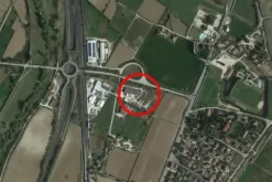 #18116 Complesso industriale con area cortiliva