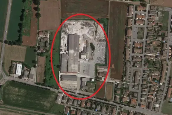 #19873 Complesso industriale con area scoperta