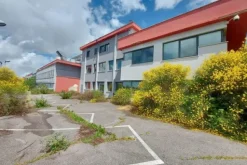 #23592 Complesso industriale con corte esclusiva