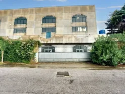 #21015 Complesso industriale con opificio ed uffici