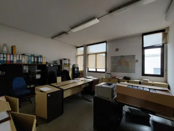 #19861 Complesso industriale con pertinenze
