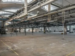 #2537501 Complesso industriale versatile ad Arezzo in posizione strategica