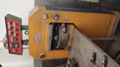 Complesso per stampaggio Zama+Vulcanizzatore e staffe