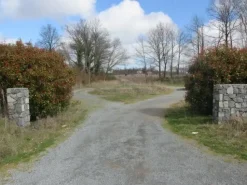 #10131 Complesso turistico-residenziale-sportivo con villini e terreni