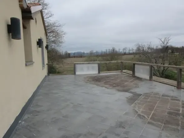 #10131 Complesso turistico-residenziale-sportivo con villini e terreni