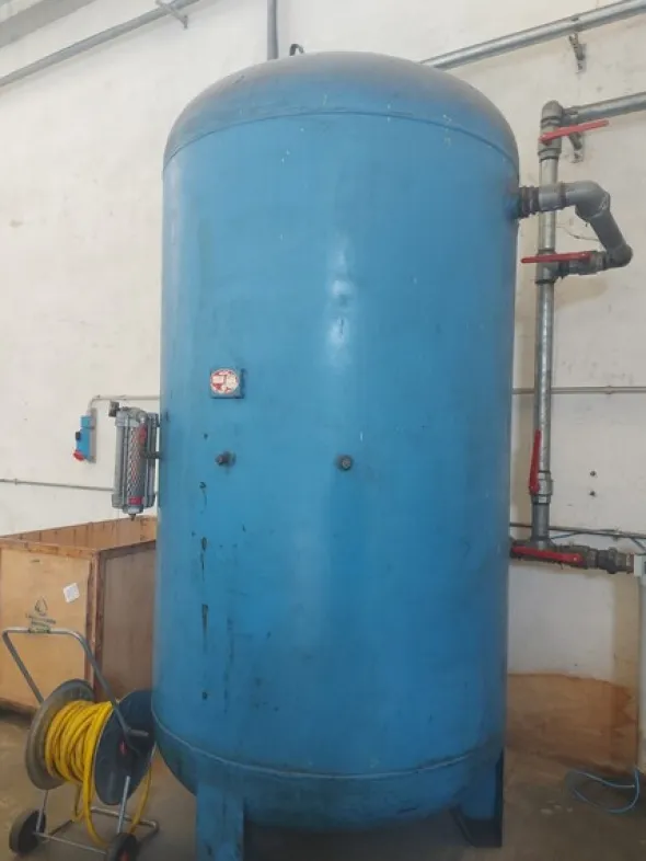 6#7923 Compressore Atlas Copco e essiccatore Deitech