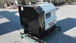 7#4961 Compressore a vite Ingersoll-Rand U003