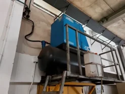 35#6807 Compressore e attrezzature da lavoro