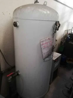 compressore NUAIR vega 30