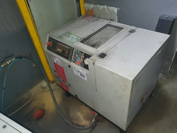 58#7754 Compressori aria con cisterna Fini