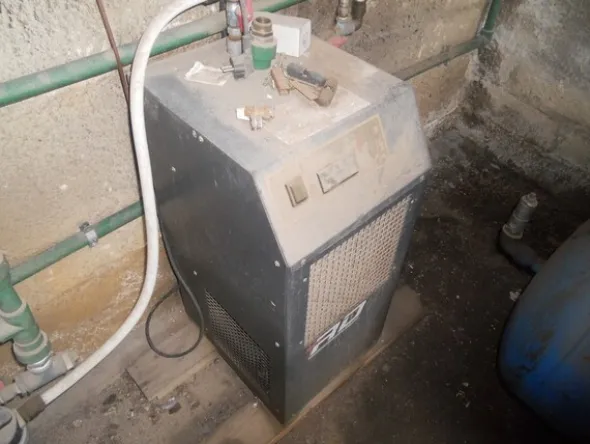15#6304 Compressori e refrigeratore