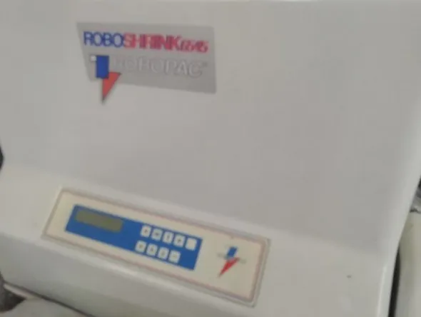 2#5122 Confezionatrice angolare Robopac