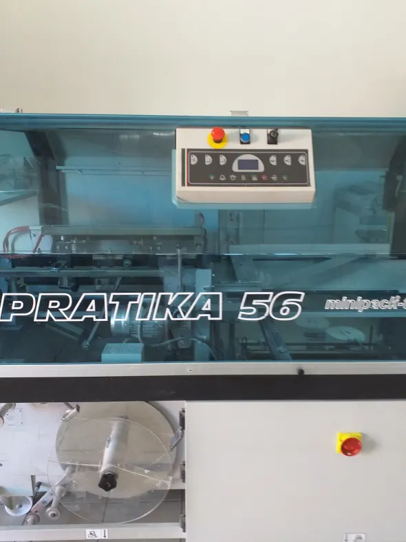 CONFEZIONATRICE AUTOMATICA