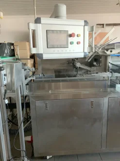 Confezionatrice FOSHAN OCPACK OC-420AZ