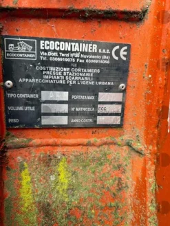 17#9706 Container