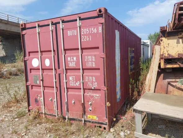 32#7850 Container