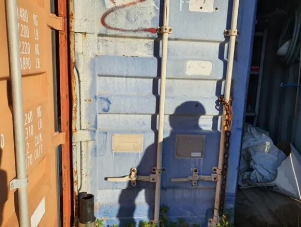 19#6105 Container