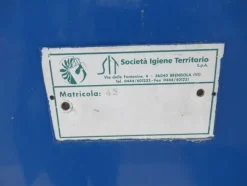 2016#3561 Container a cielo aperto