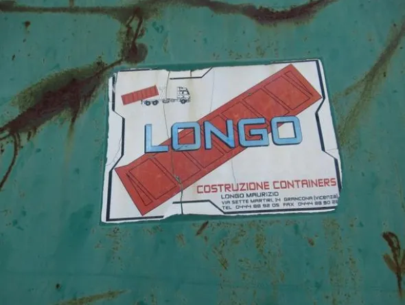 2070#3561 Container a cielo aperto Longo