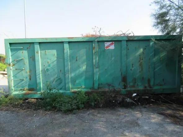 2070#3561 Container a cielo aperto Longo