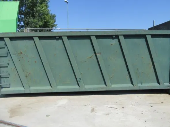 2138#3561 Container a cielo aperto Salvato