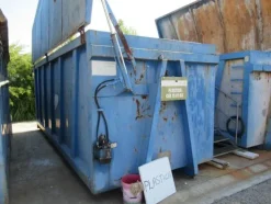 2021#3561 Container BTE con coperchio
